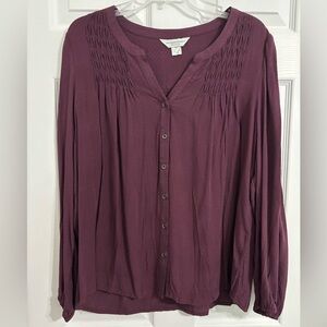 Women’s long sleeve blouse